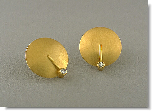 ridge earrings